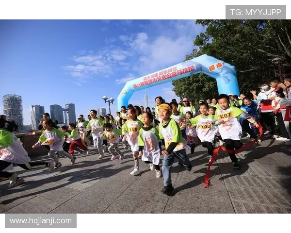 广州滑板队在城市马拉松中的拼搏历程与梦想追逐